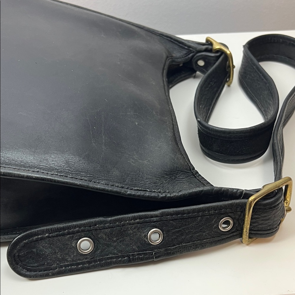 Coach USA Legacy Black Leather Crossbody Shoulder Bag 9966 - Picture 6 of 16